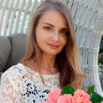 Профессиональный таролог Елена Васильева